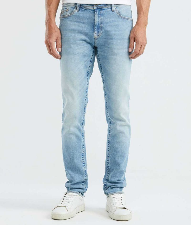 Jeans best sale chevignon hombre